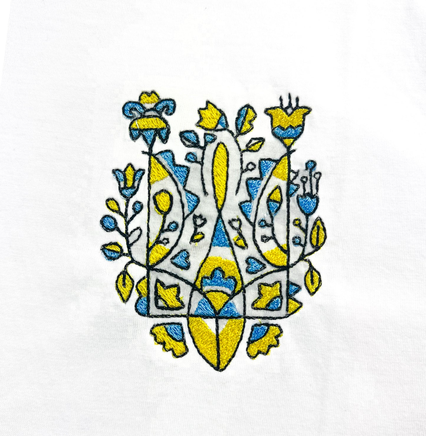 T-shirt - ukrainian coat of arms